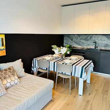 Incantevole Su Viale Trieste A Apartmán